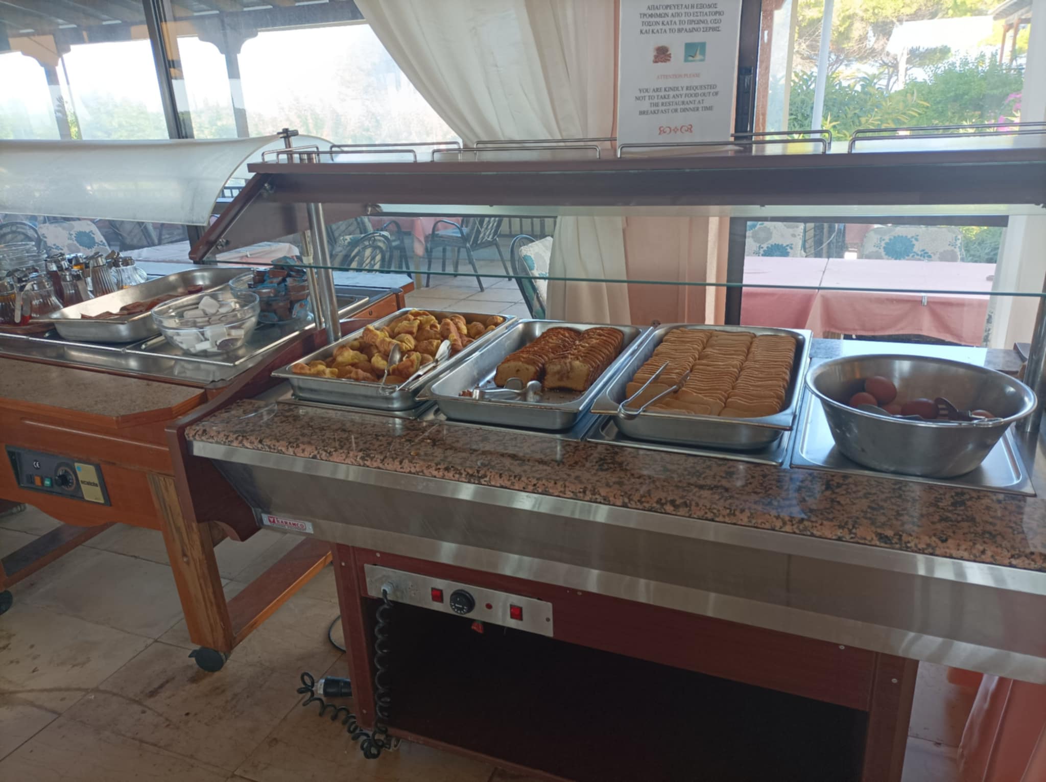 Irinna Hotel