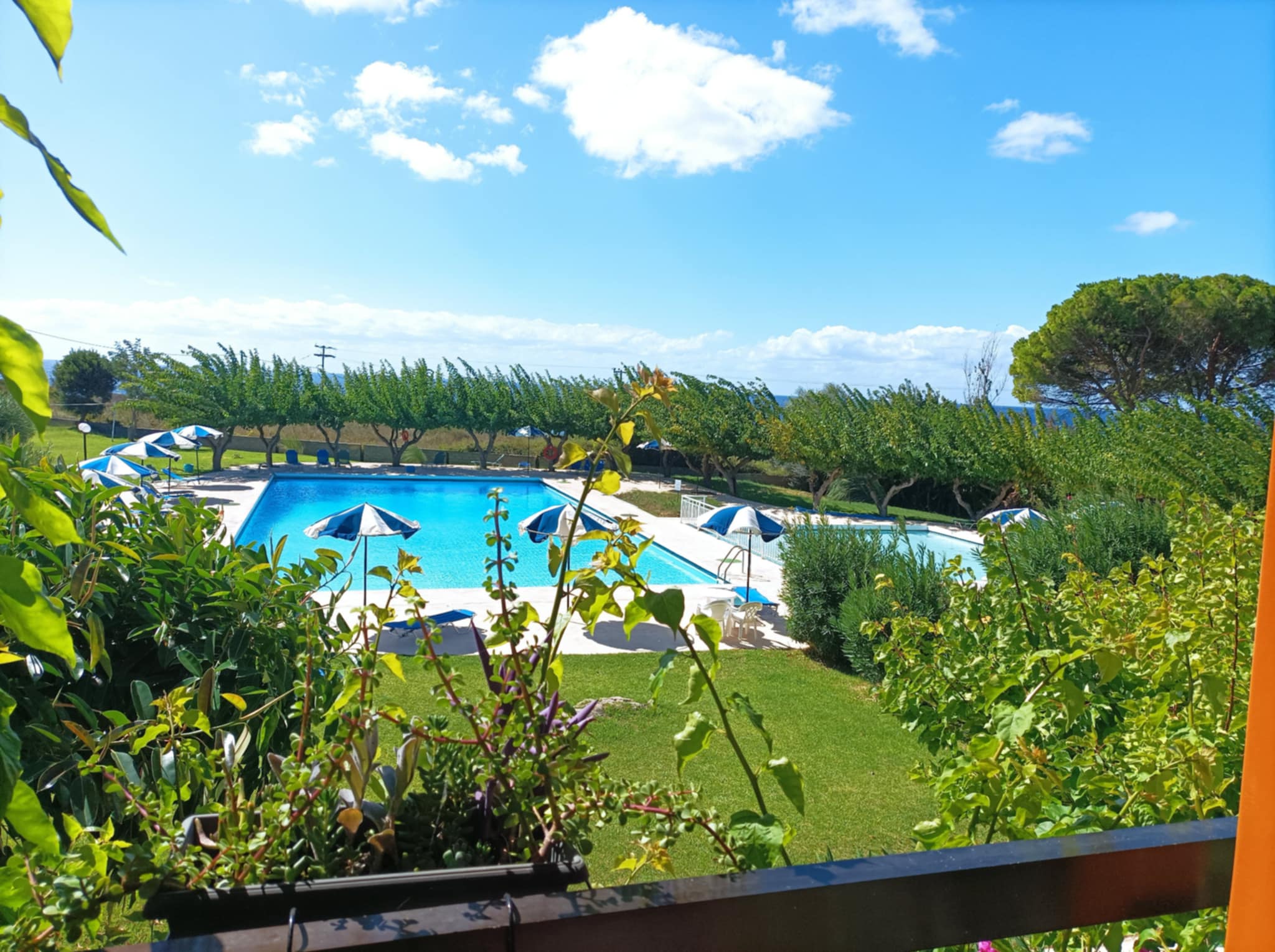 Irinna Hotel