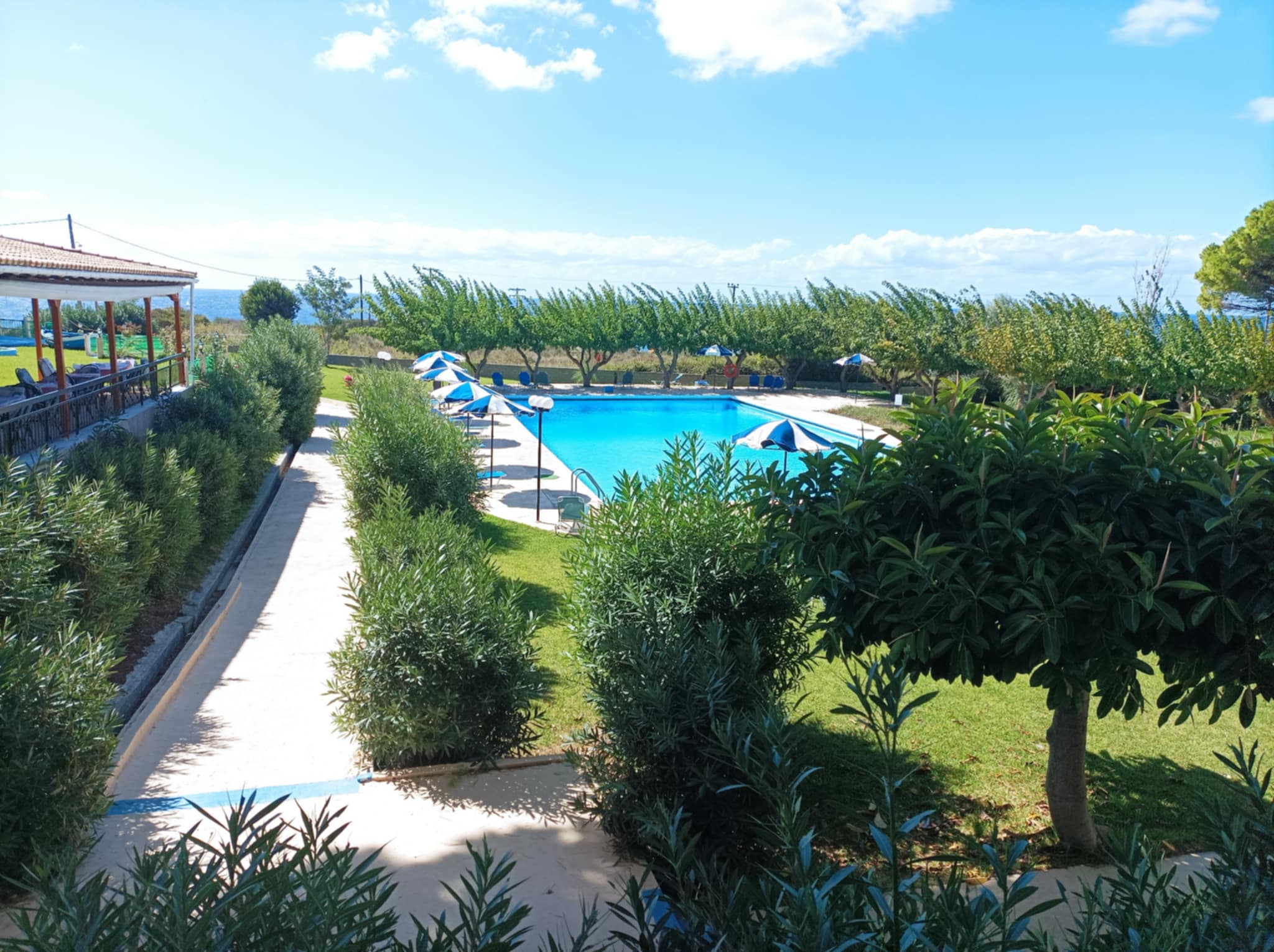Irinna Hotel